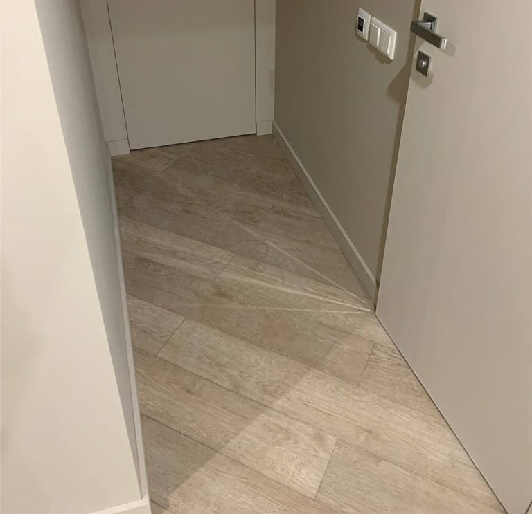 Плинтус NMC FD8 Wallstyl 80*15*2000. Окраска включена в стоимость