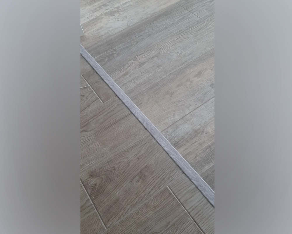 Порог для кварцвинила ЛС 10-1.2700.4046 Дуб мелфорд грей