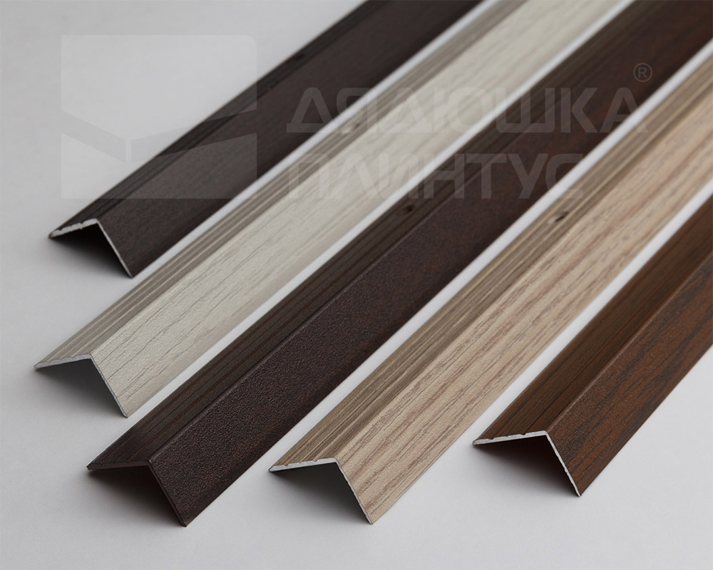 Порог угловой ПУ 03.900.15 Черный