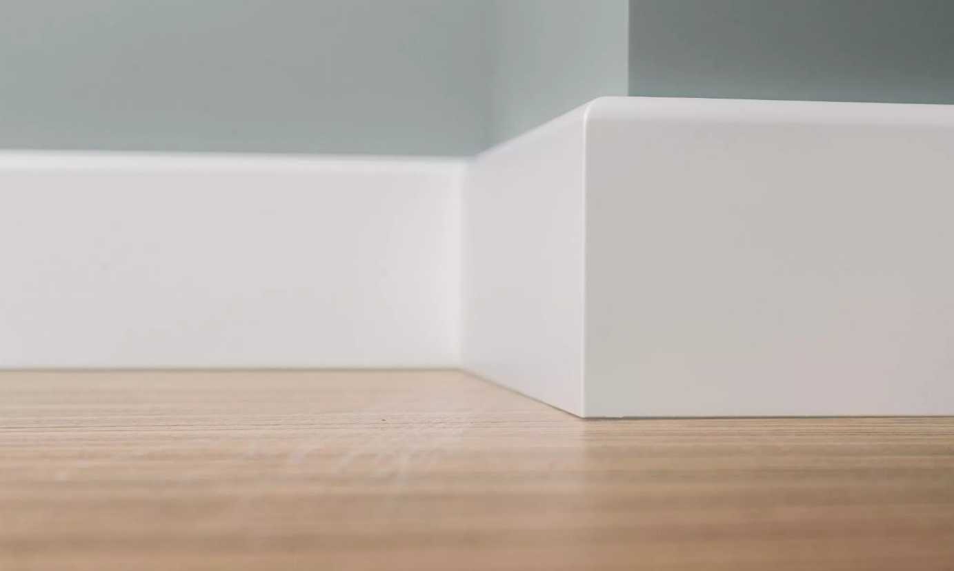 Плинтус МДФ Smartprofile Paint 60 Белый