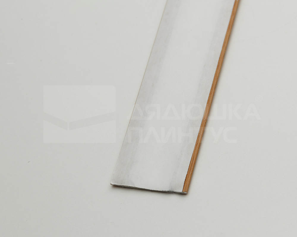 Самоклеящийся порог ЛС 35.900.4088 Орех