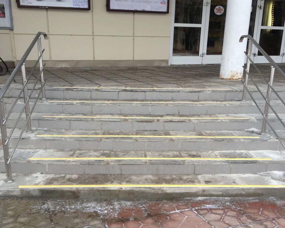 Порог одноуровневый ПС 08-1.900.042л Шампань