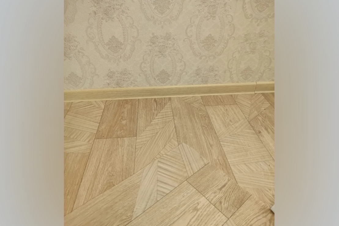 Плинтус ПВХ Волшебная палочка 58мм 2,2м 5805