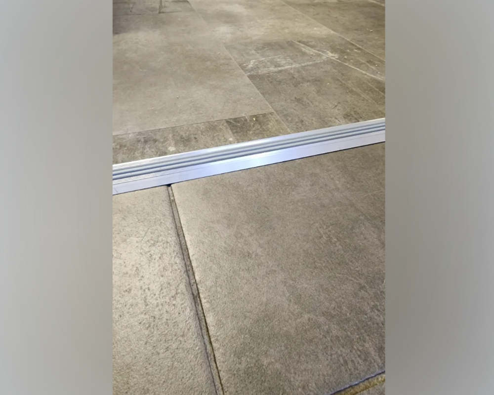 Порог одноуровневый ПС 08.900.03 Шоколад