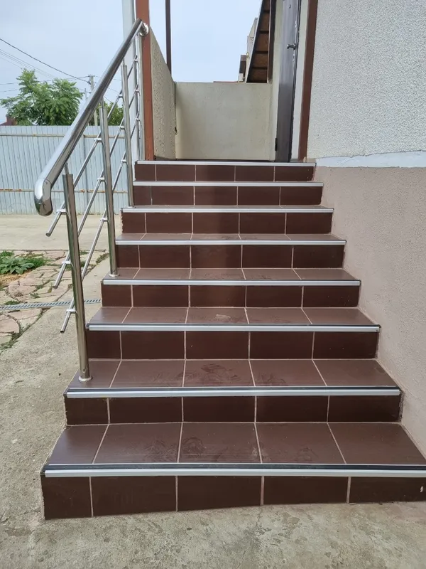 Порог угловой ПУ 71.2700.201л Серебро