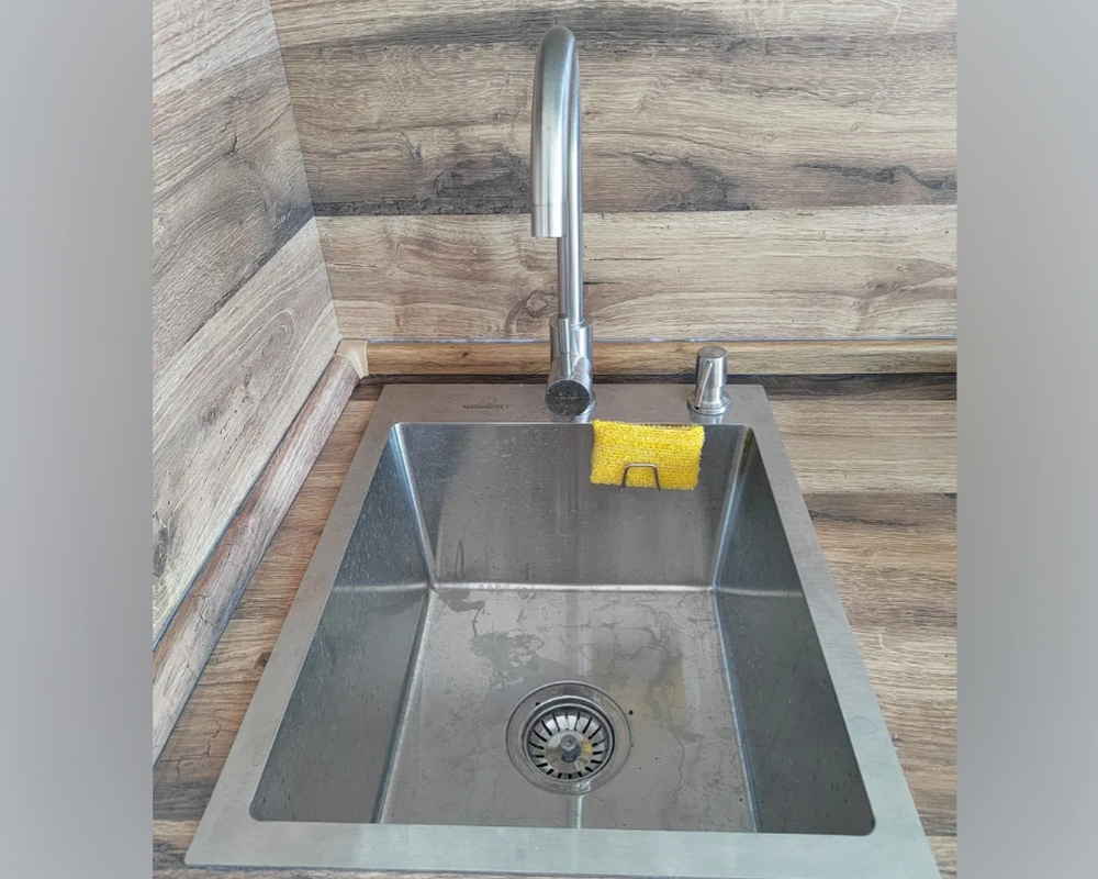 Плинтус для столешниц прямоугольный ПВХ Волшебная палочка 25*12мм 3м 2052 Дуб вотан