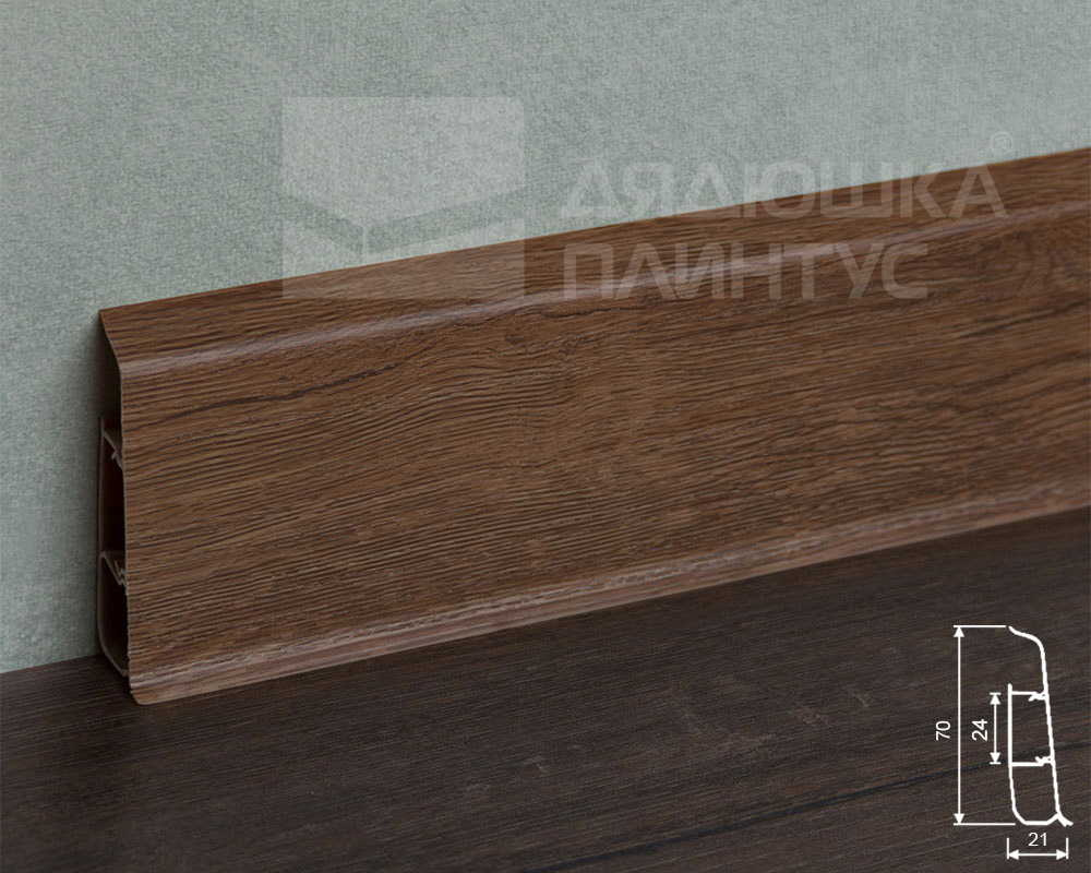 Плинтус ПВХ со съемной панелью Идеал Деконика 70 мм 211 Дуб рустик