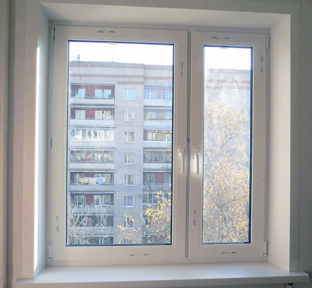 Угол ПВХ 60*60*2,7 м Белый