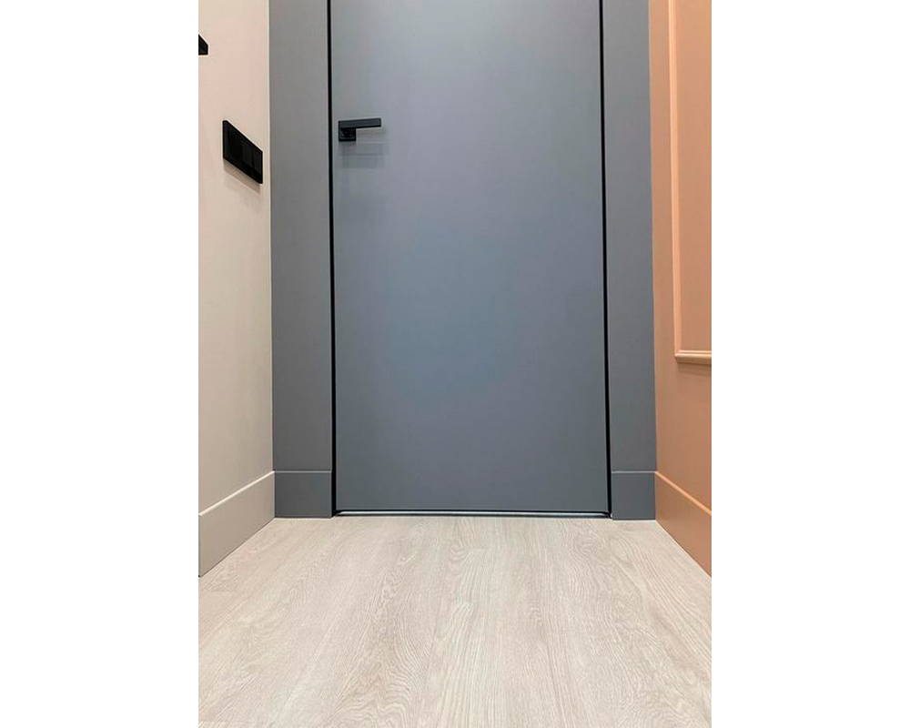 Плинтус СОЛИД 1 UHD 28/100С 99*15*2000. Окраска включена в стоимость